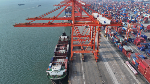 内贸集装箱船埠作业流程